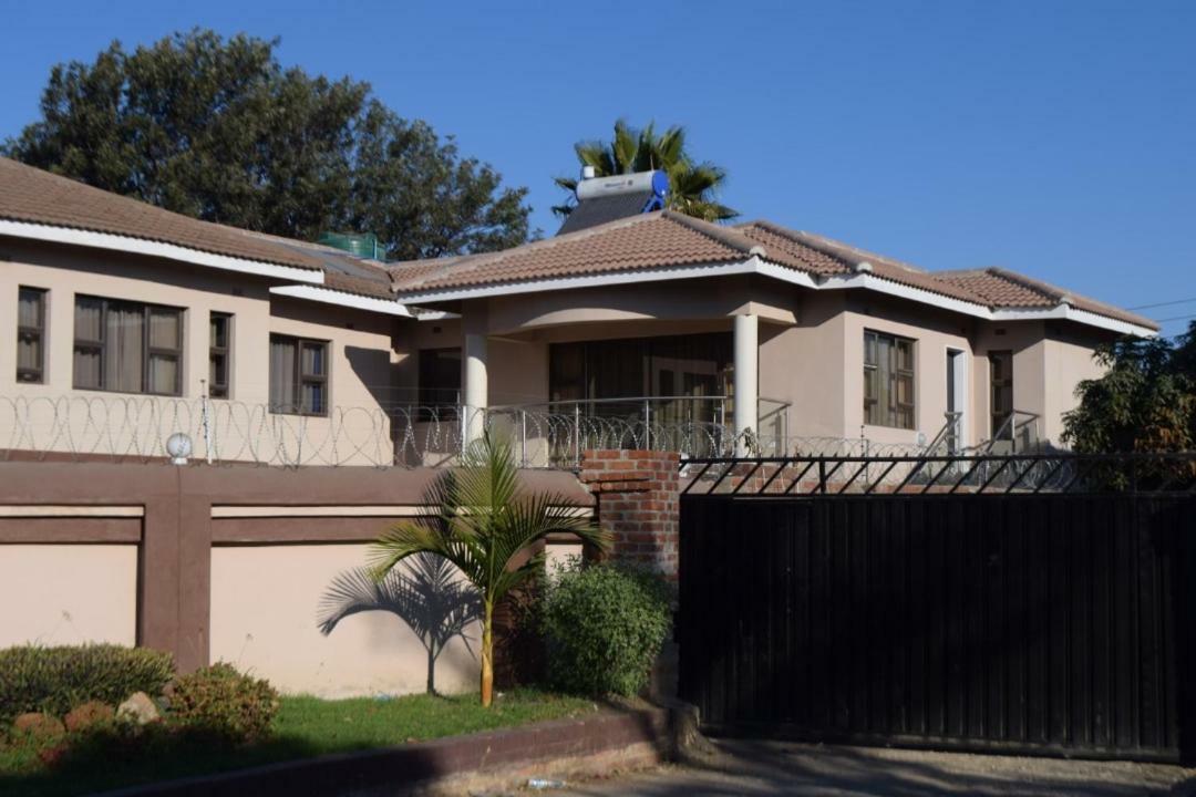 Villa Prince Harare Exterior foto